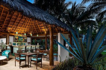 Snack bar