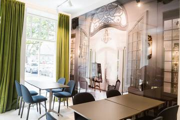 Cafe