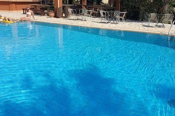 Poolside bar