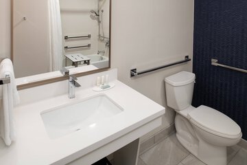 Room 17 of 26