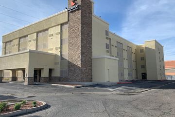 Hotel 3 of 57