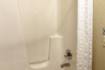 Room 60 of 94