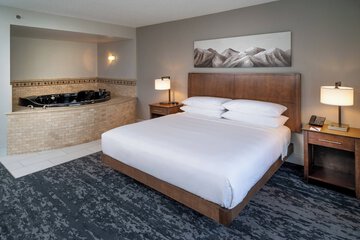 Room 16 of 28