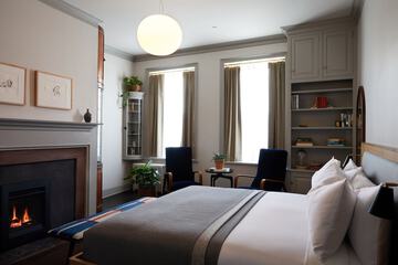 Room 20 of 32