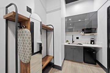 Private kitchenette