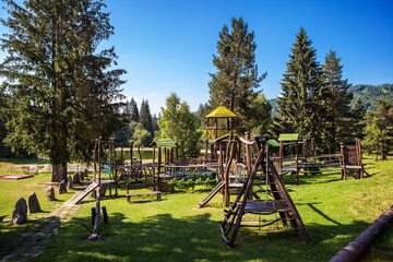 Children's play area - outdoor