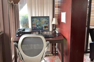 Photo 6