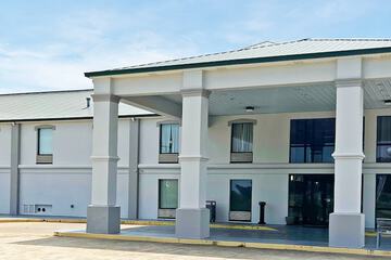 Super Inn and Suites Philadelphia