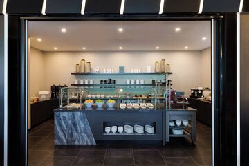 Breakfast/Coffee Service 57 of 67