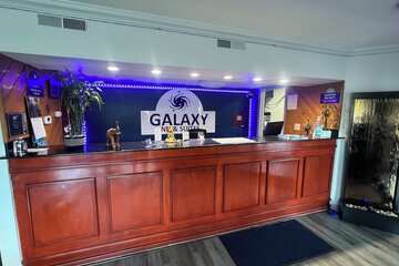 Galaxy Inn & Suites