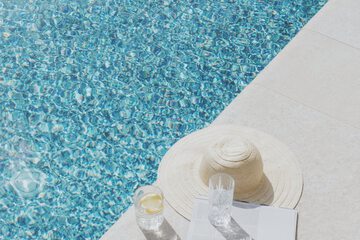 Infinity pool