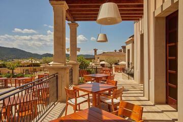 Breakfast area
