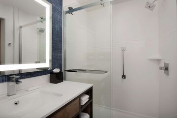 Bathroom shower