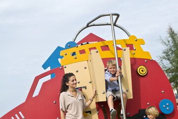 Children's play area - outdoor