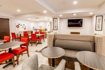 Breakfast/Coffee Service 50 of 63