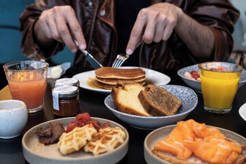 Breakfast meal