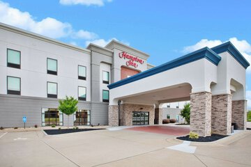 Hampton Inn Clinton IA