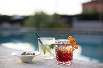 Poolside bar