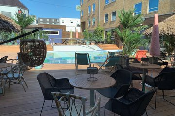 Sundeck