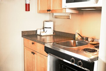 Private kitchenette