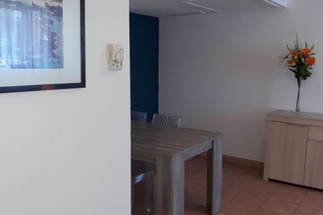Photo 51
