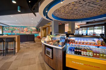 Hotel Interior 11 of 37