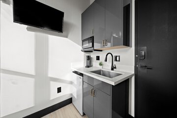 Private kitchenette