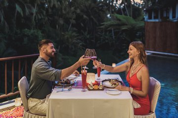 Couples dining