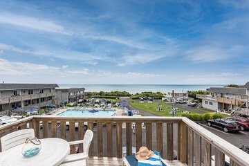 Beach/ocean view