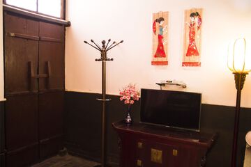 Room amenity