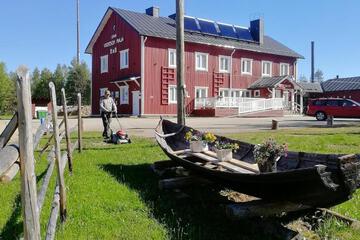 Photo 8