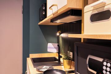 Room amenity