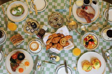 Breakfast meal