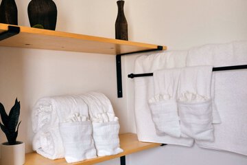 Bathroom amenities