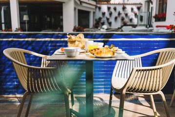 Breakfast buffet