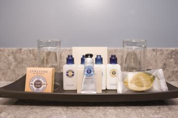 Bathroom amenities