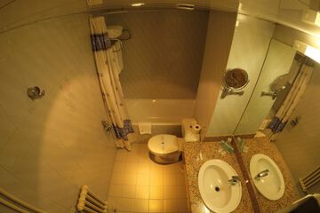 Jetted tub