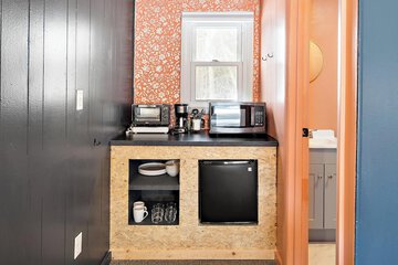 Private kitchenette