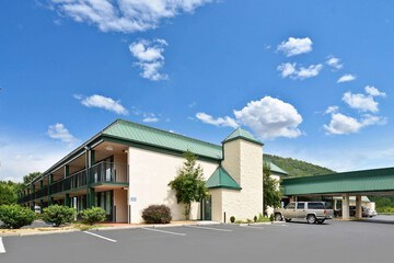 Magnuson Hotel Mountain View