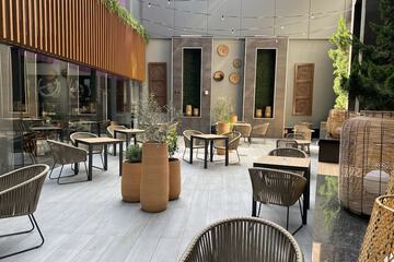 Terrace/Patio 104 of 108