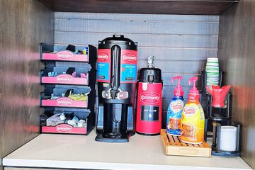 Breakfast/Coffee Service 61 of 74