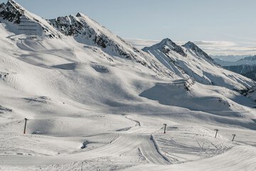 Skiing