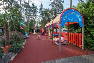 Children's play area - outdoor