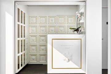 Spa reception