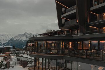 Front of property - evening/night