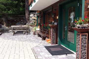 BBQ/picnic area