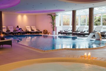Exercise/lap pool