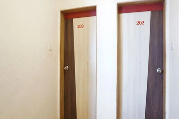 hotel_rooms