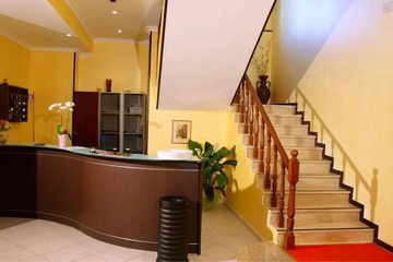 hotel_rooms