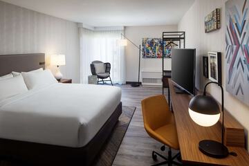 Room 37 of 64